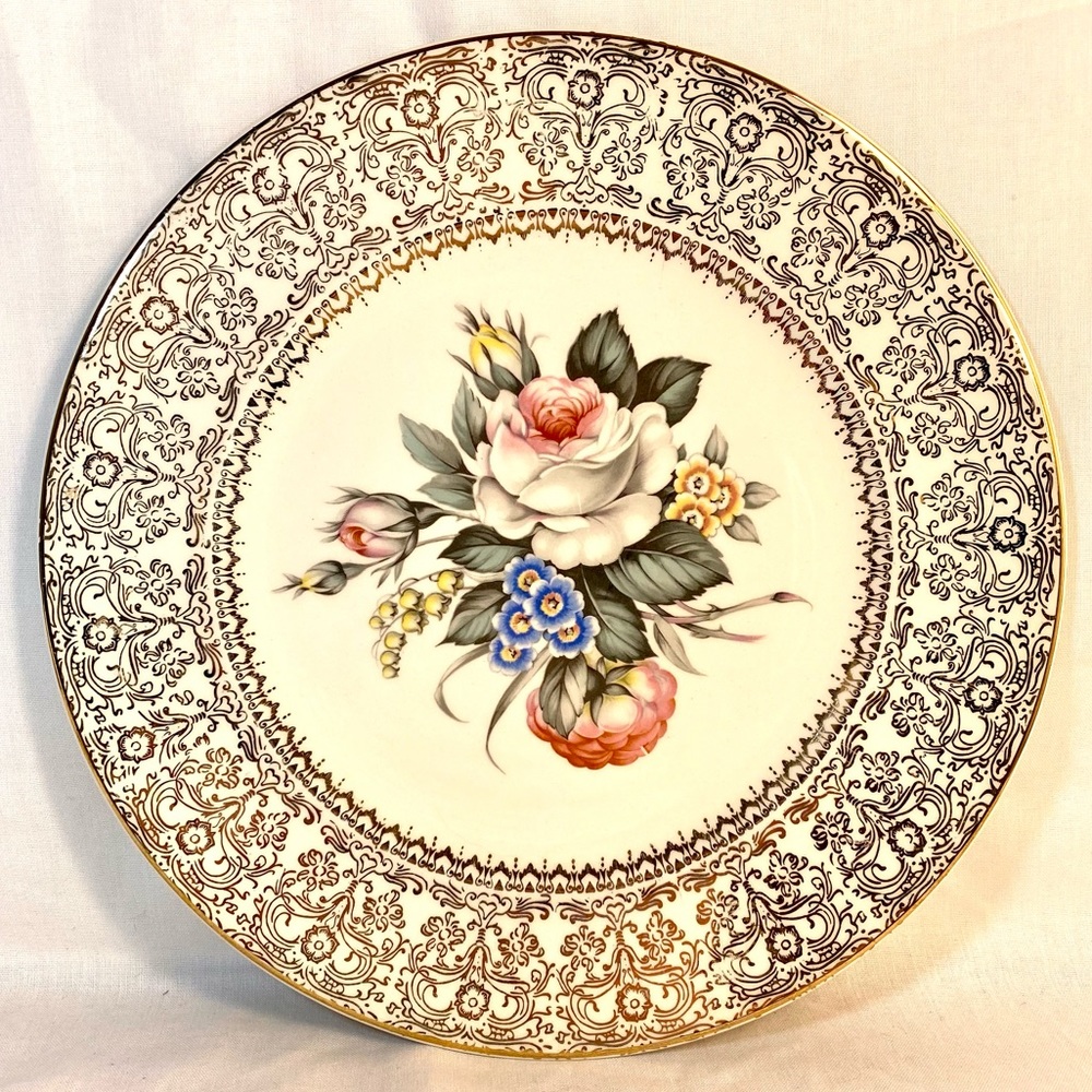 Vintage Salem China Co. 23K Gold Floral Dinner Plate
